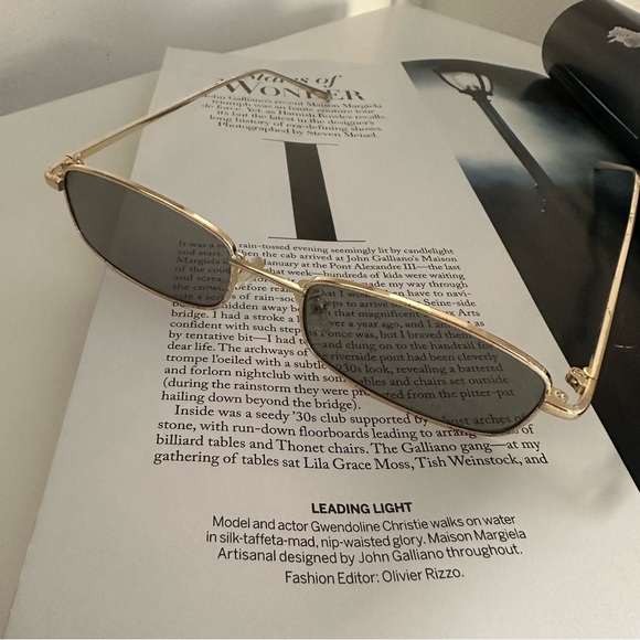 Vintage Skinny Rectangle Sunglasses in Gold - Picture 2 of 7